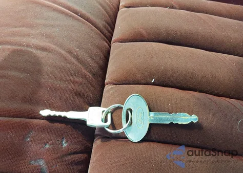 1988 Ford Crown Victoria Country Squire Lx из США, поврежденный, VIN 2FABP79F3JX156692